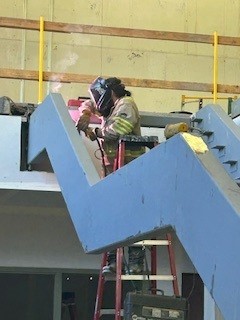 Grand staircase stringer install Grand staircase stringer install